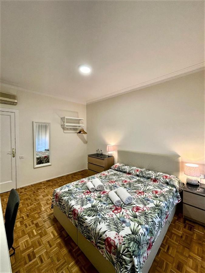 Villarroel Habitaciones 바르셀로나 외부 사진