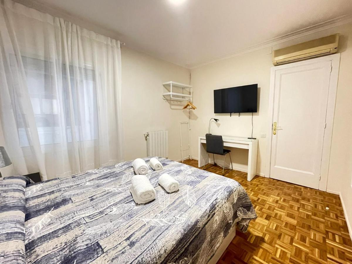 Villarroel Habitaciones 바르셀로나 외부 사진